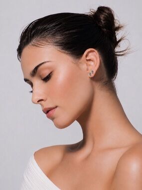 Silver Stud Feet Earring